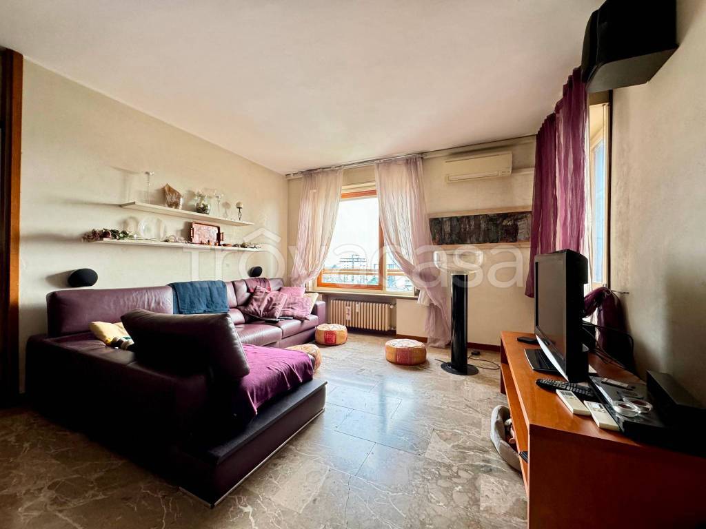 immagine annuncio 1 di 9