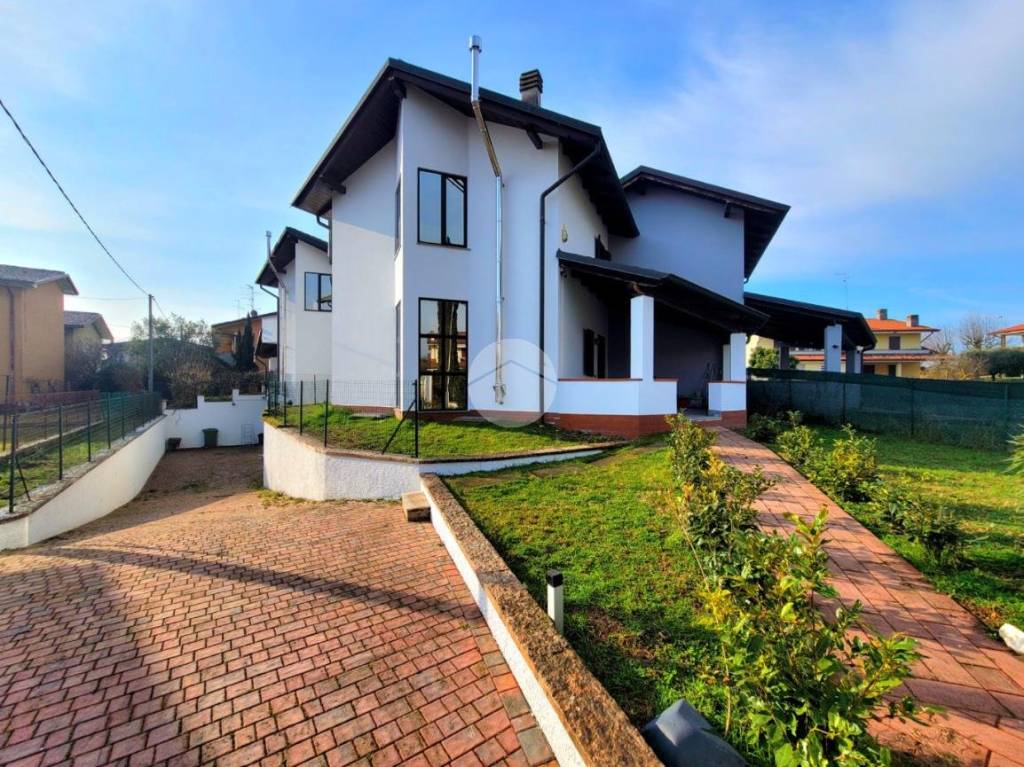 immagine annuncio 1 di 15