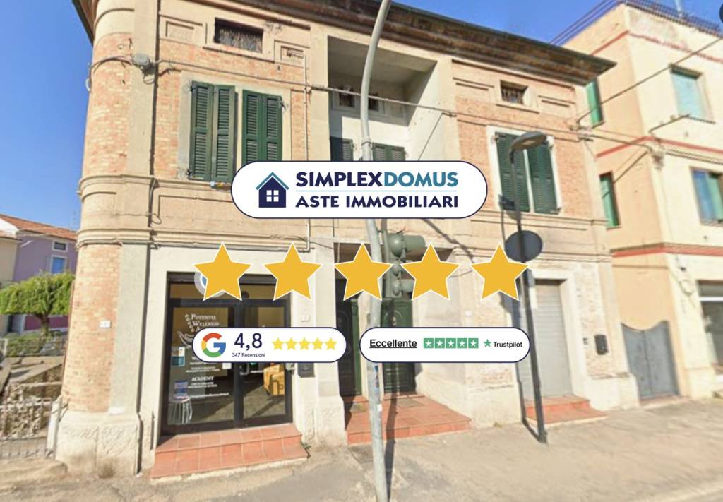 casa indipendente in vendita a Potenza Picena in zona Porto Potenza Picena