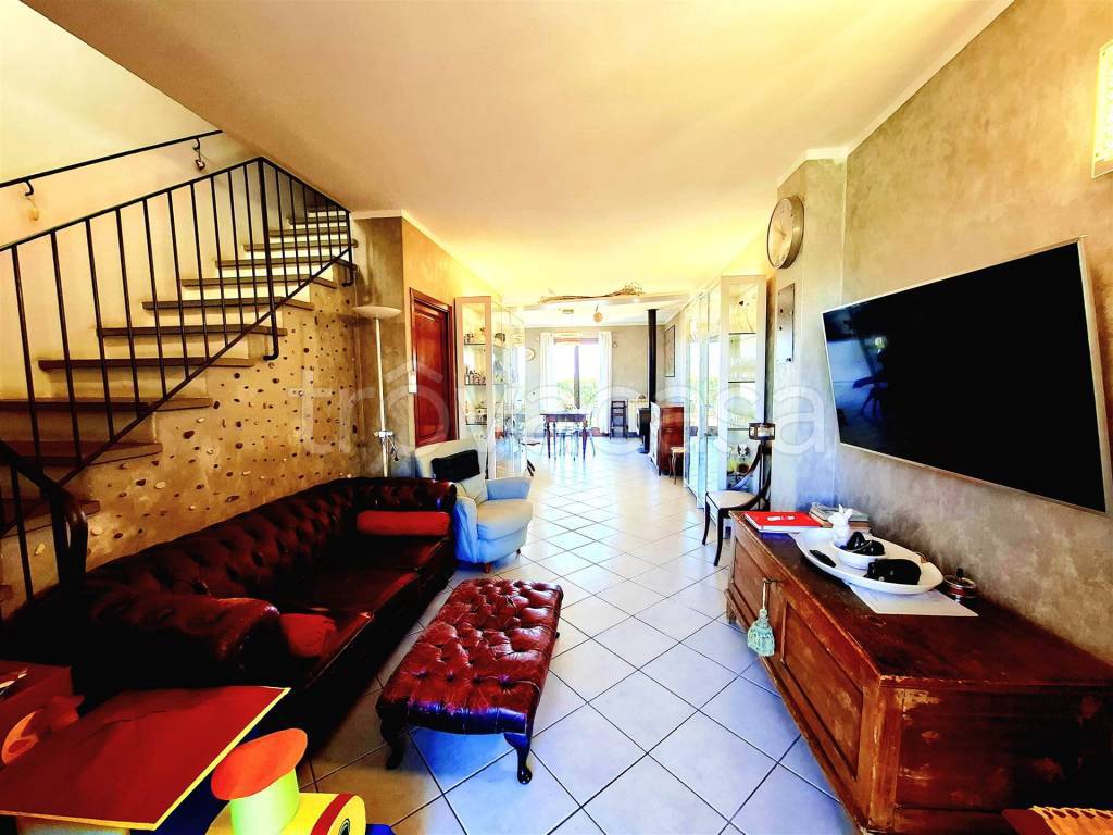 casa indipendente in vendita a Montespertoli in zona San Quirico in Collina