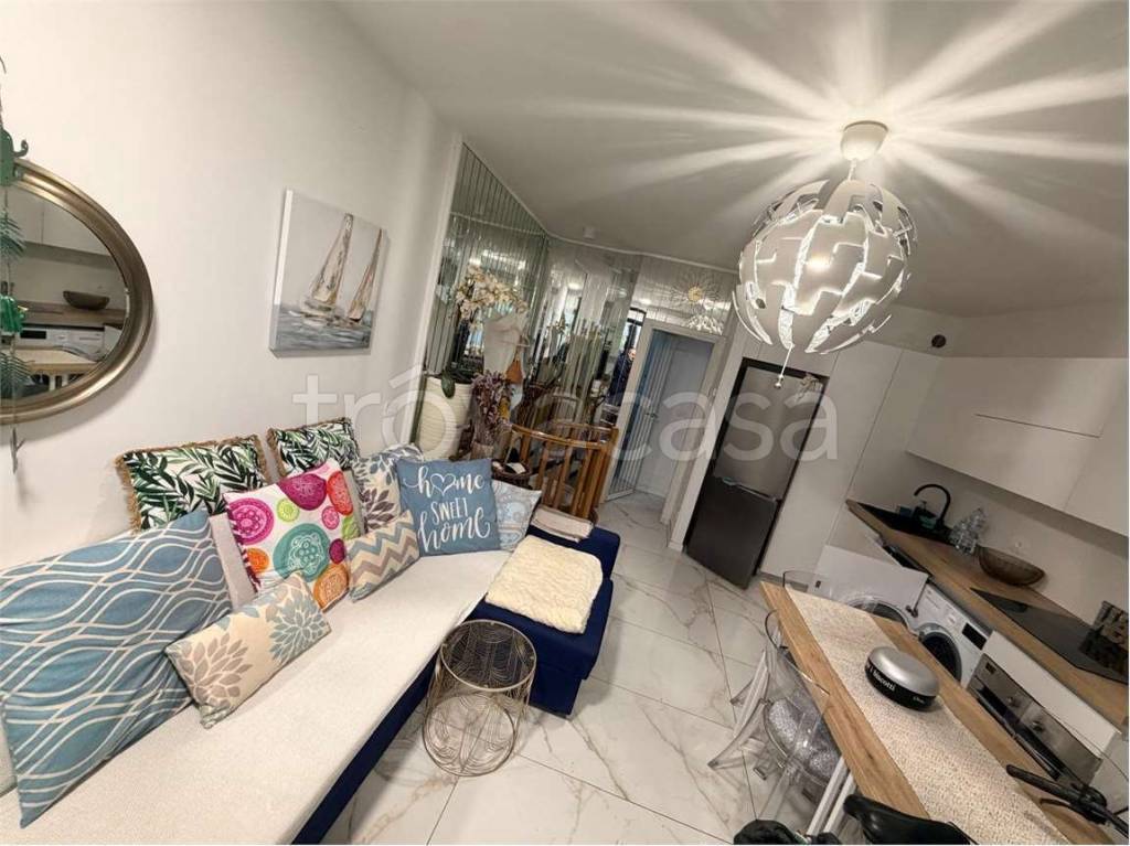 immagine annuncio 2 di 12