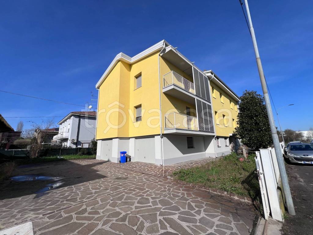 immagine annuncio 4 di 8