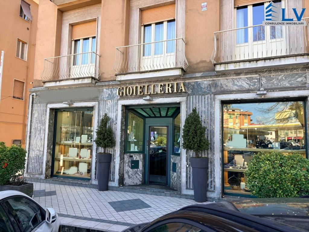 immagine annuncio 5 di 8