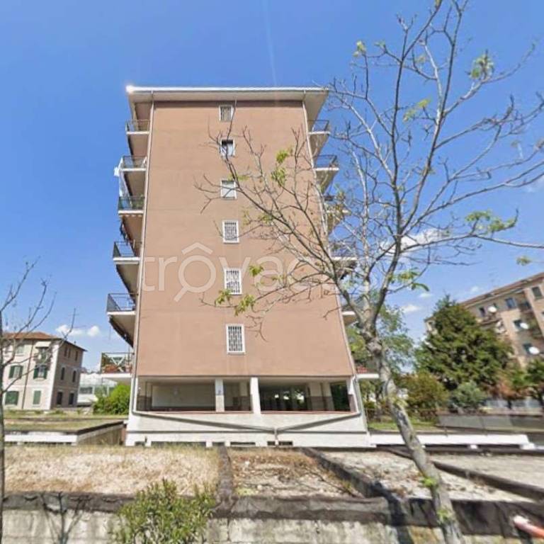 immagine annuncio 2 di 13