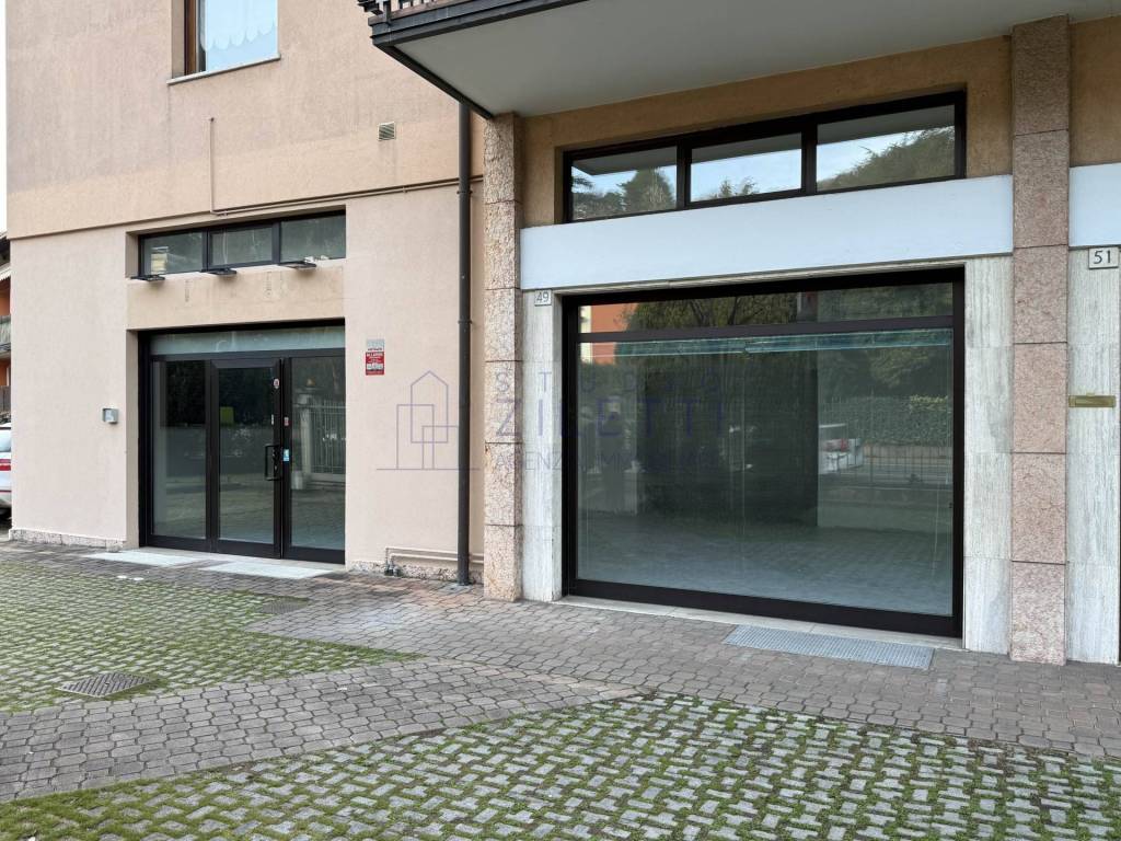 negozio in affitto a Brescia in zona San Rocchino