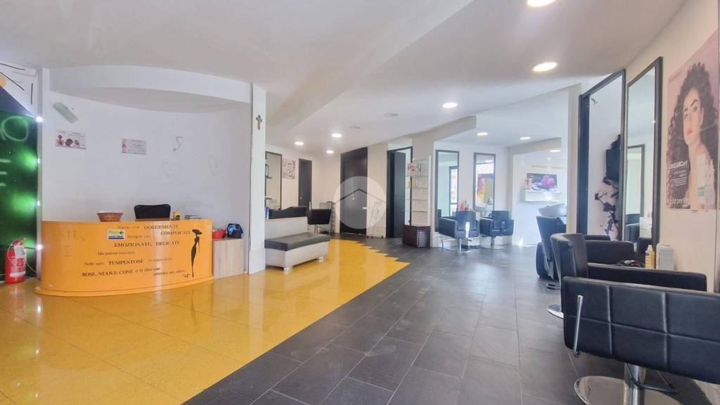 immagine annuncio 11 di 12