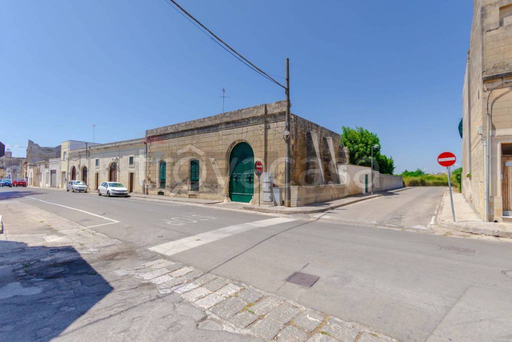 casa indipendente in vendita a Vernole