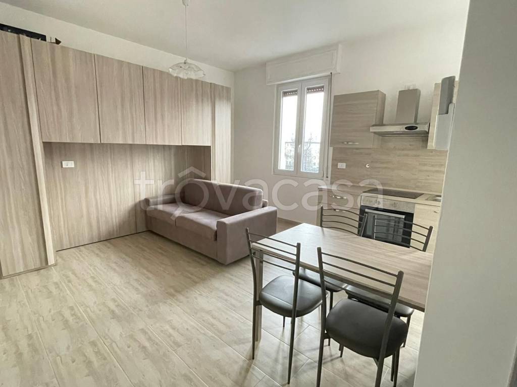 immagine annuncio 1 di 8