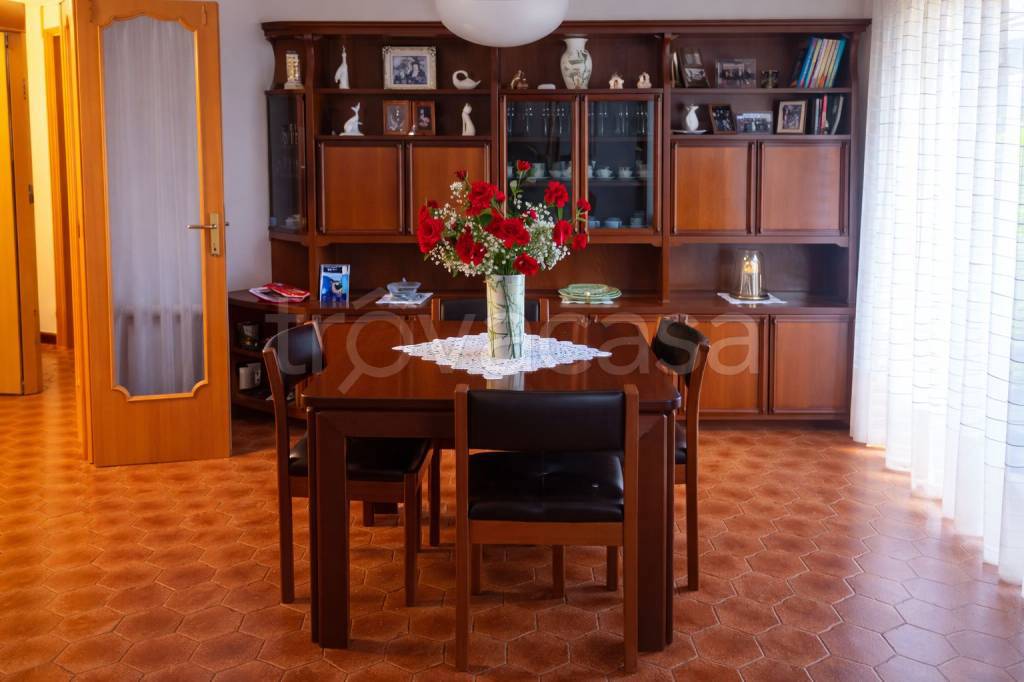 immagine annuncio 1 di 14