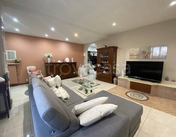 immagine annuncio 1 di 8