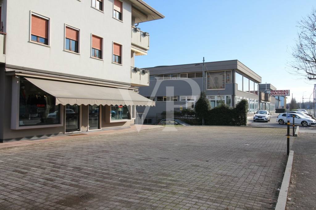 immagine annuncio 4 di 8