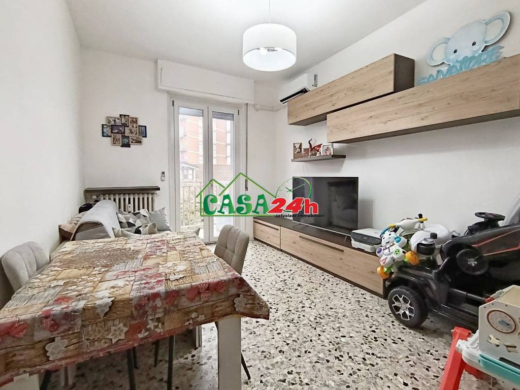 immagine annuncio 1 di 12