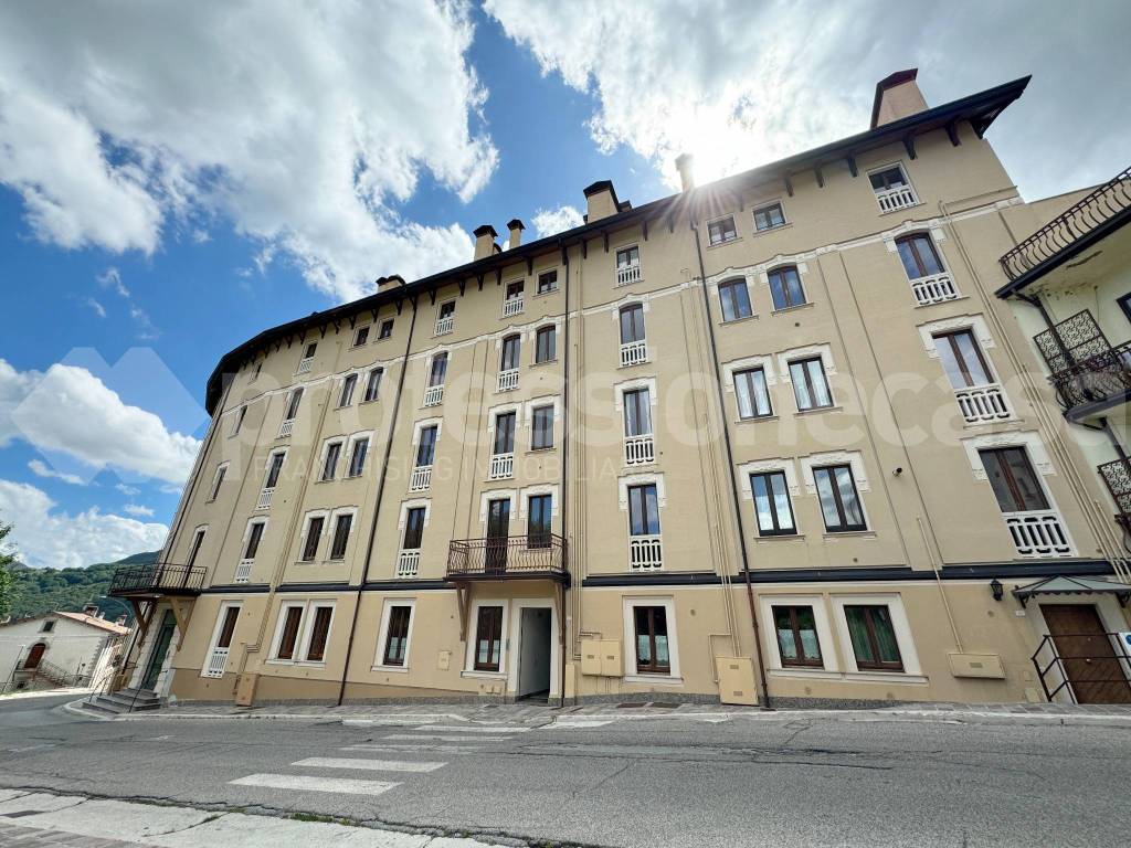 immagine annuncio 1 di 9