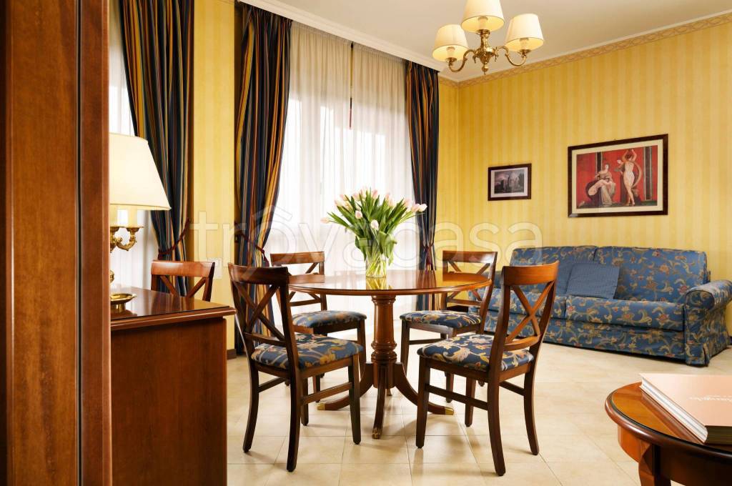 immagine annuncio 1 di 8