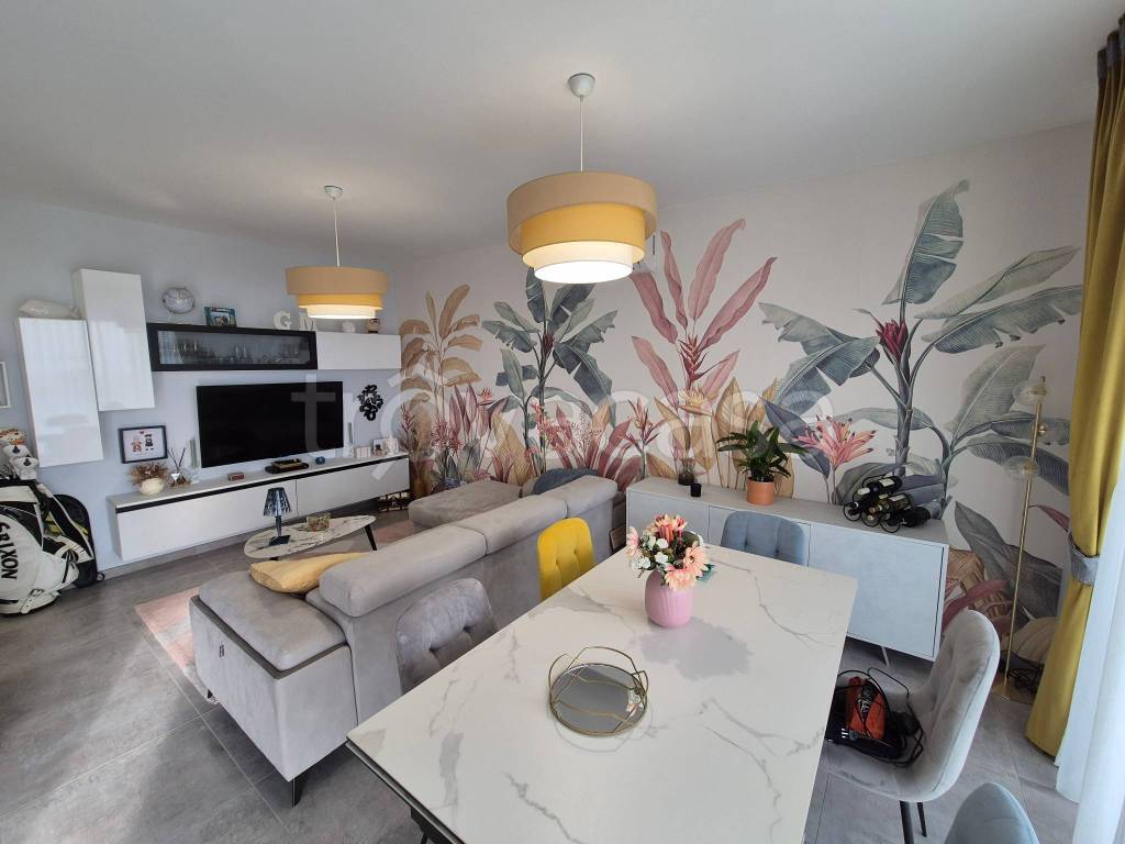 immagine annuncio 1 di 4