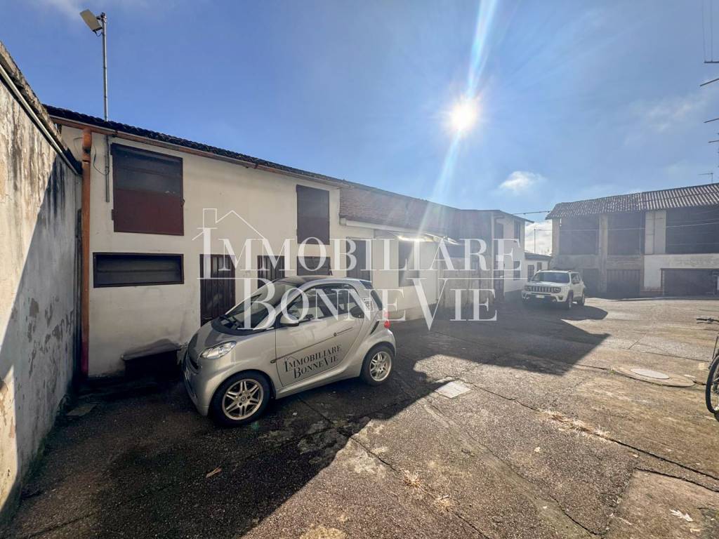 immagine annuncio 1 di 15