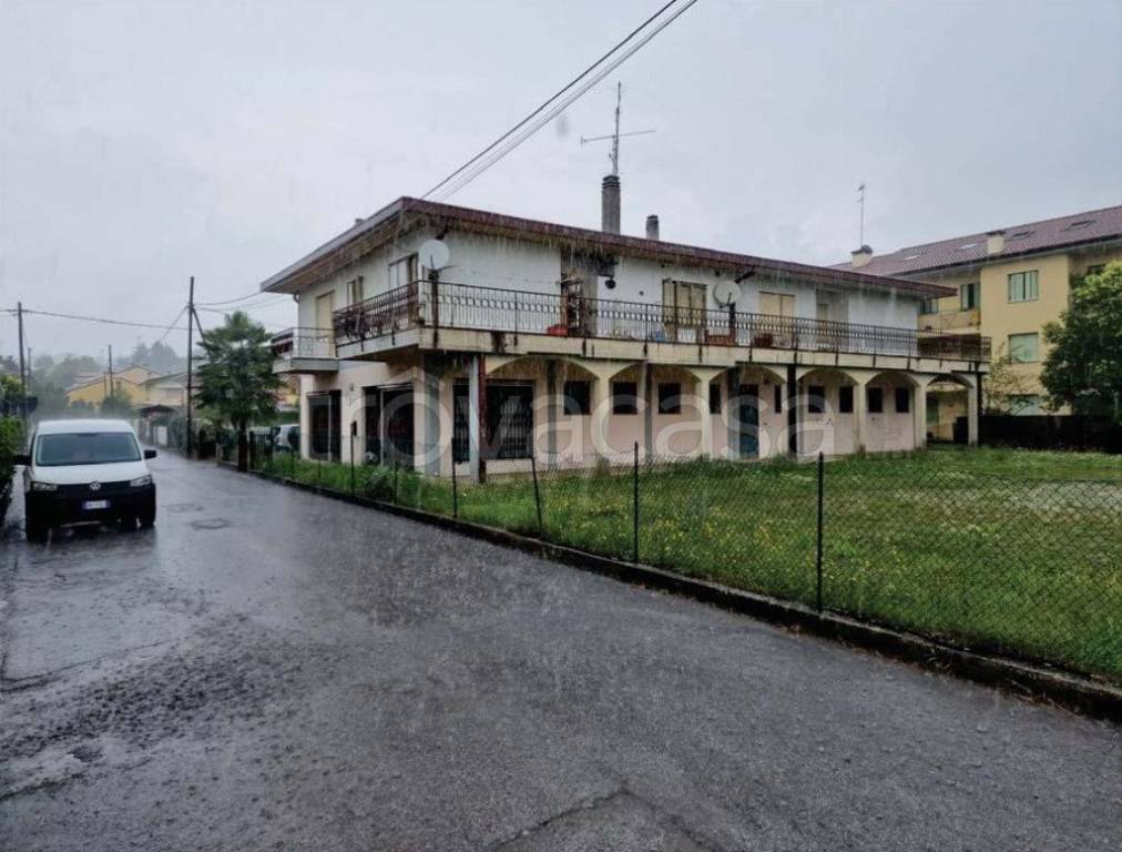 immagine annuncio 1 di 8