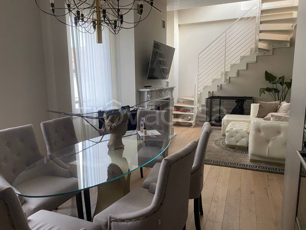 immagine annuncio 2 di 13