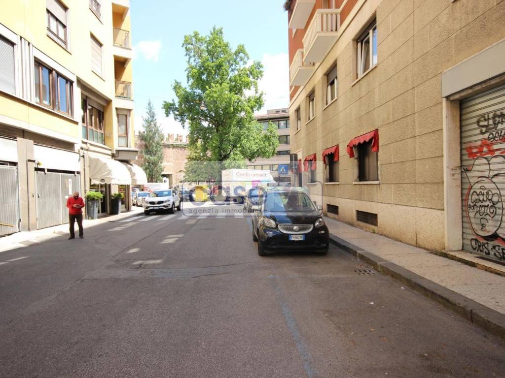 immagine annuncio 12 di 13