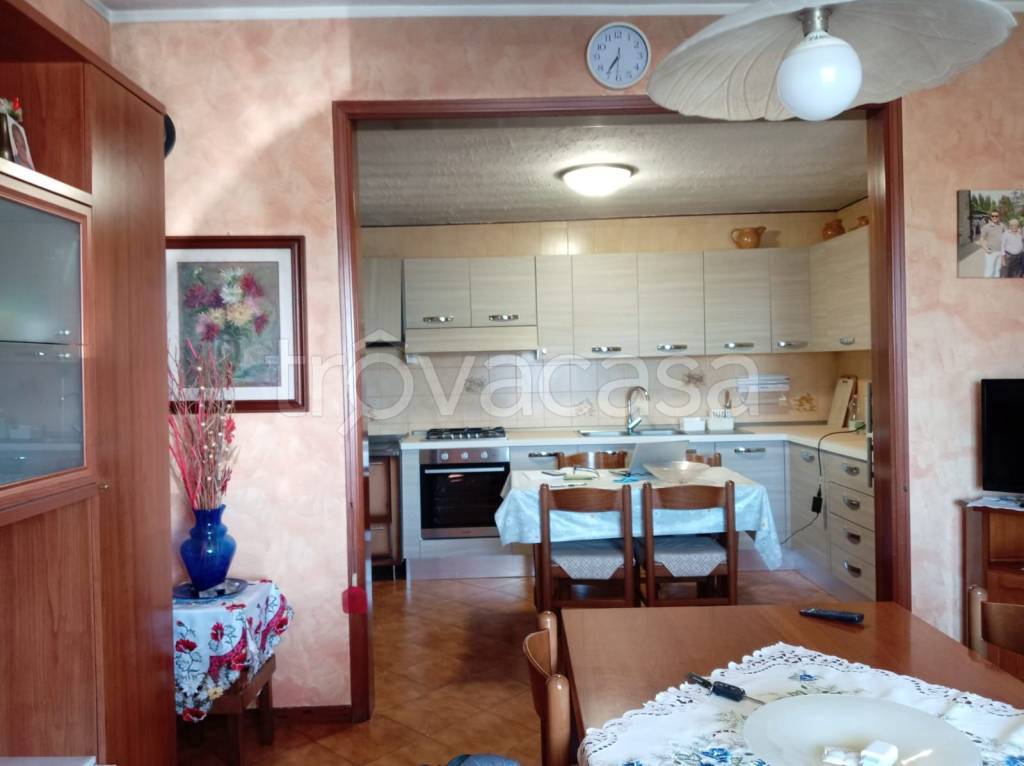 immagine annuncio 1 di 14