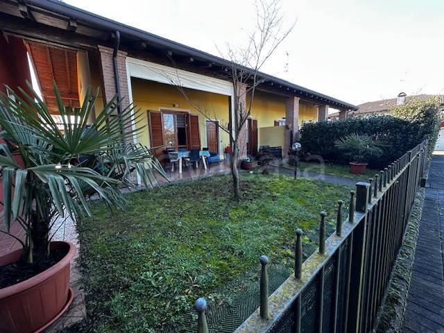 immagine annuncio 1 di 15