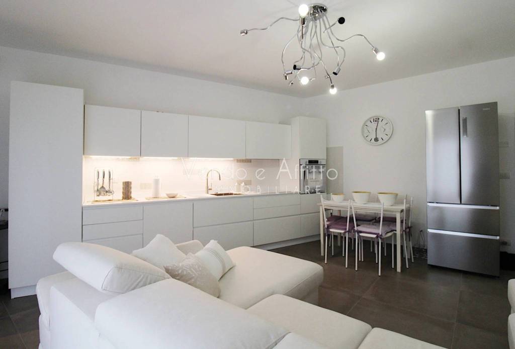 immagine annuncio 1 di 14