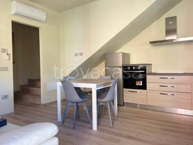 immagine annuncio 1 di 8