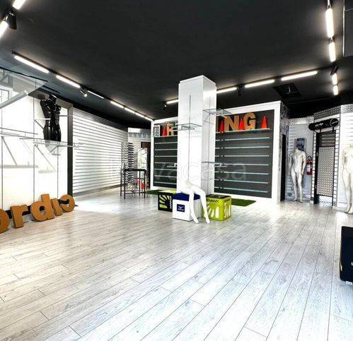 immagine annuncio 4 di 8