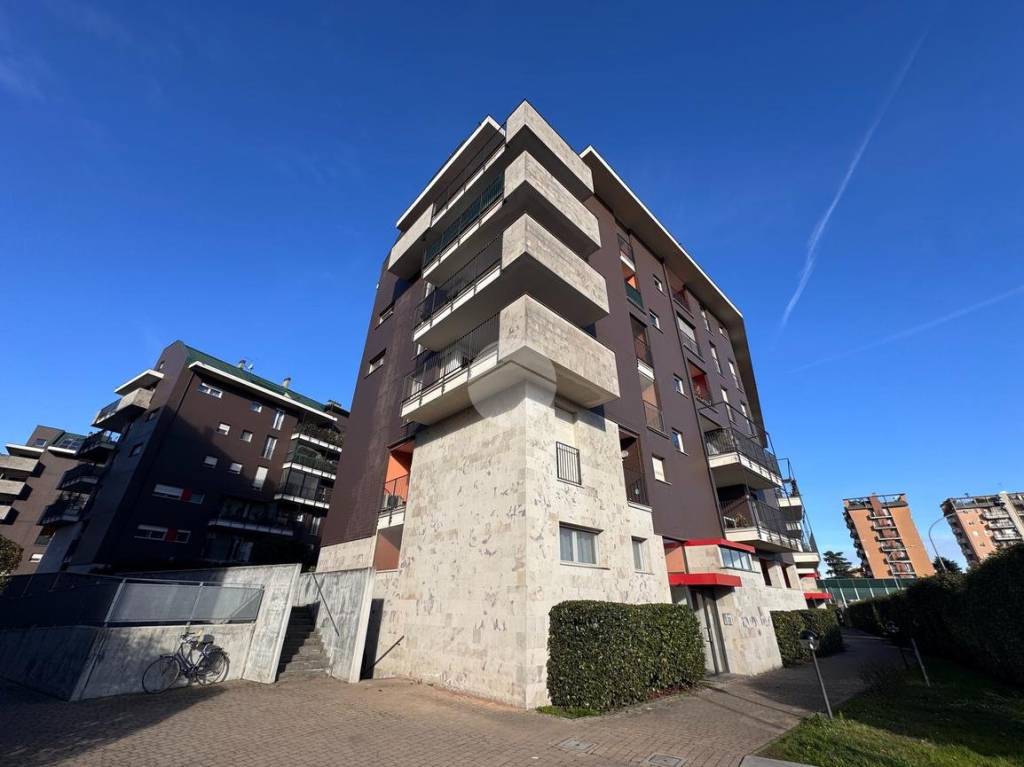 immagine annuncio 1 di 15