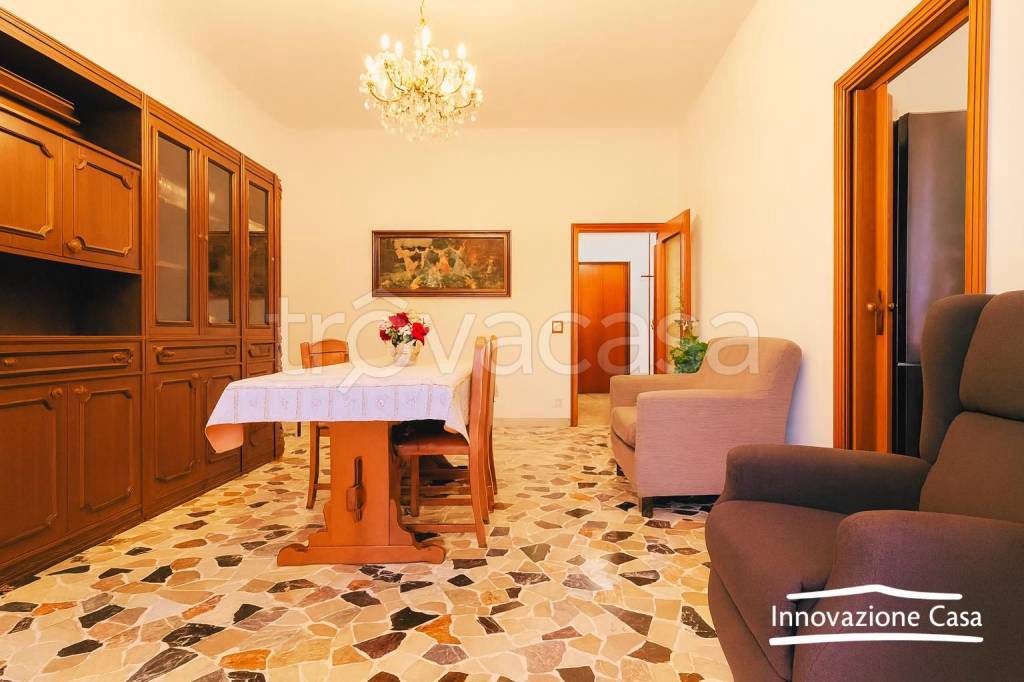 immagine annuncio 1 di 8