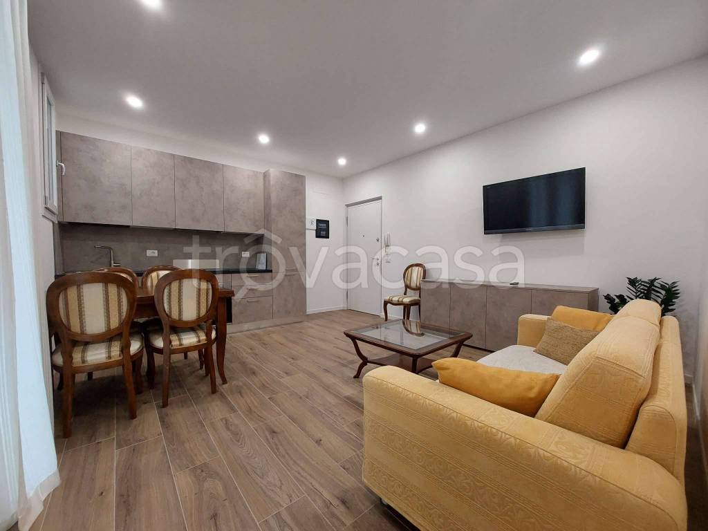 immagine annuncio 2 di 8