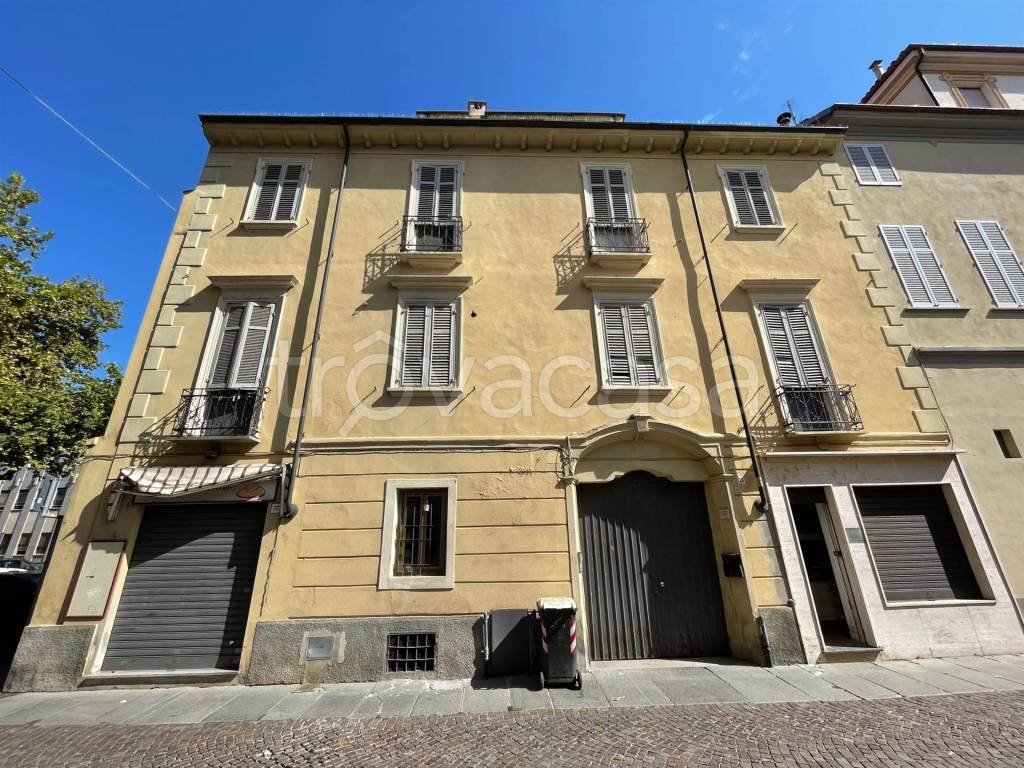 immagine annuncio 11 di 12