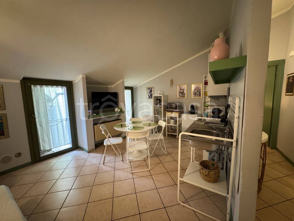 immagine annuncio 1 di 14