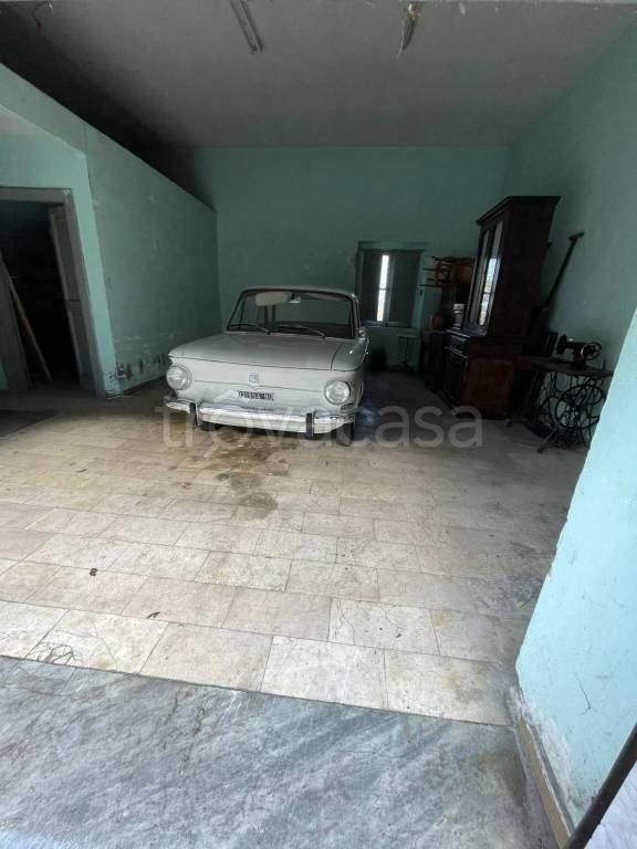 immagine annuncio 1 di 14