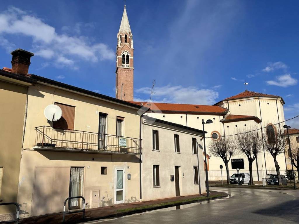 immagine annuncio 2 di 8