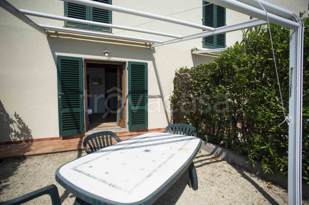 appartamento in vendita a Rio in zona Rio Marina