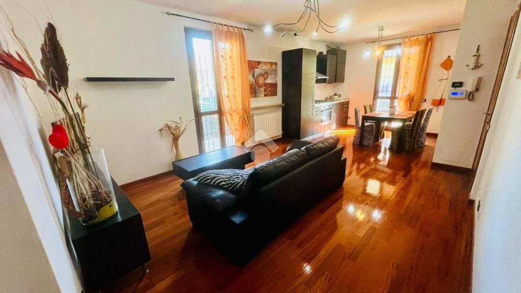 immagine annuncio 1 di 15