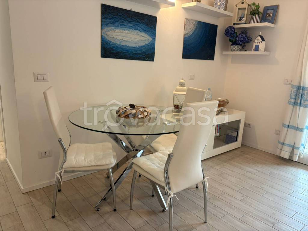 immagine annuncio 1 di 9