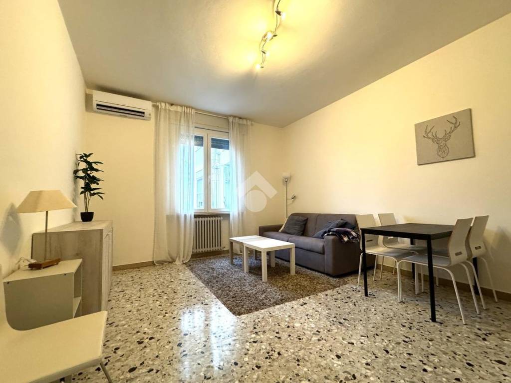 immagine annuncio 1 di 8