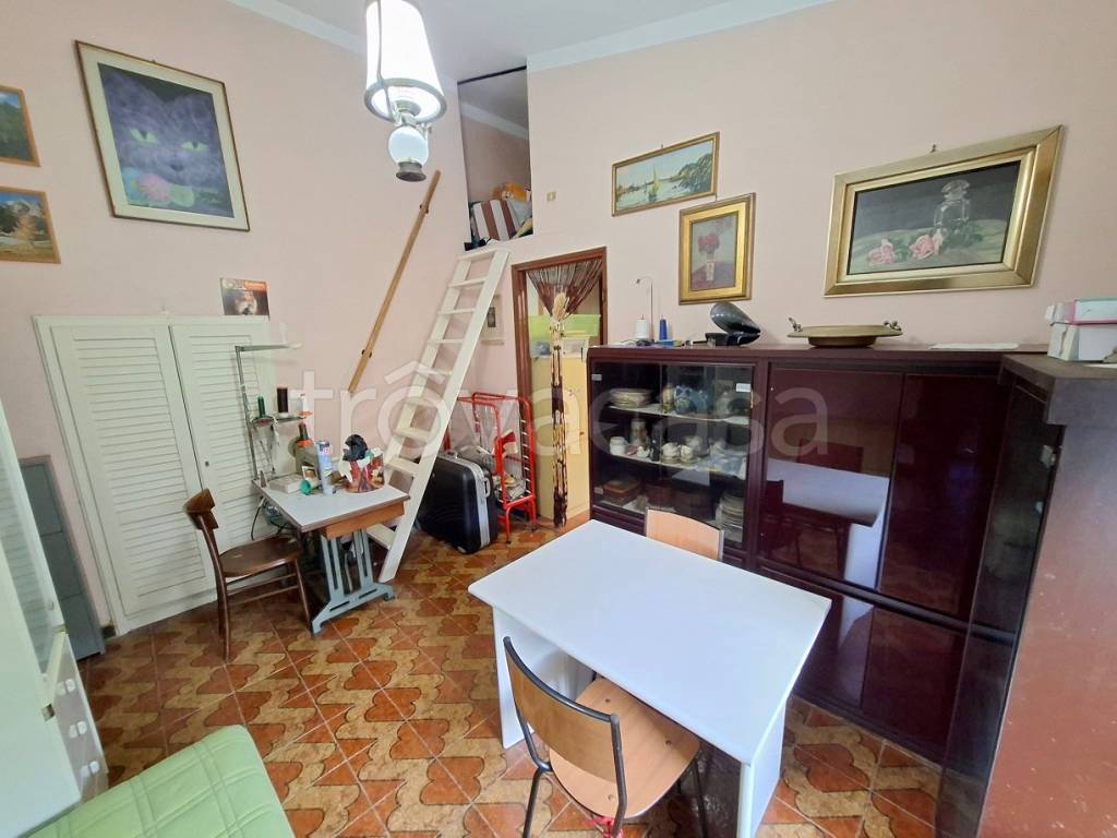 immagine annuncio 1 di 8