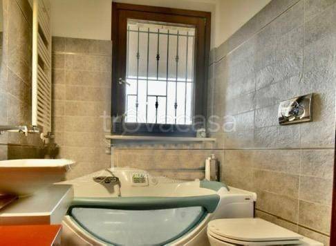 immagine annuncio 5 di 8