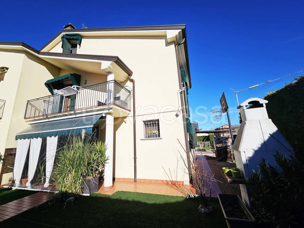 immagine annuncio 1 di 15