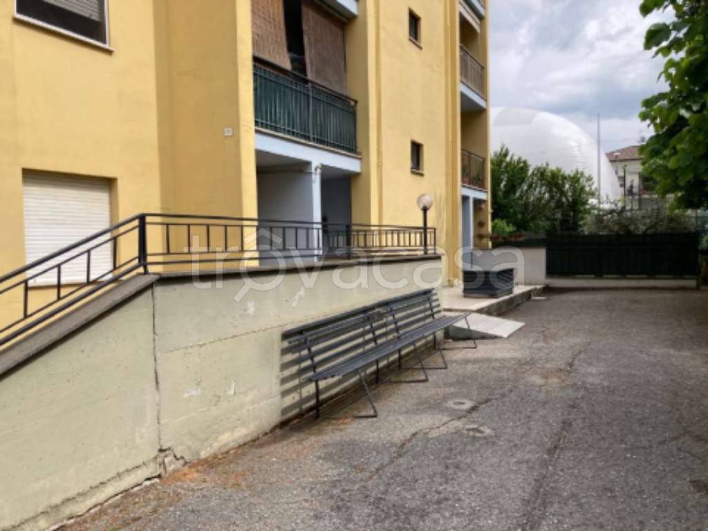 immagine annuncio 1 di 14