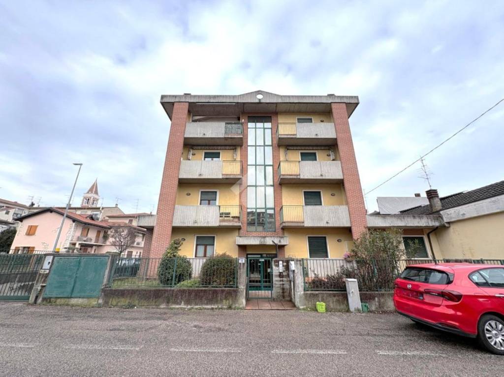 immagine annuncio 12 di 13