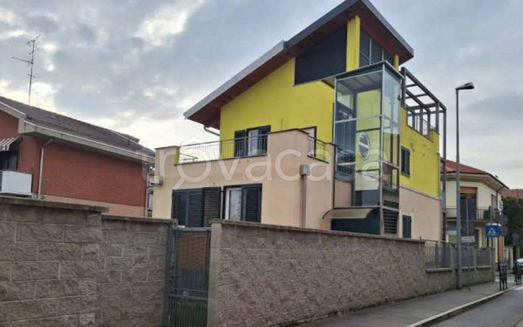 immagine annuncio 1 di 15