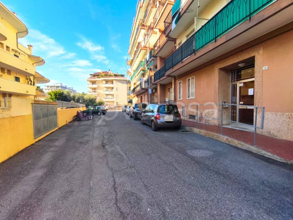 immagine annuncio 13 di 14