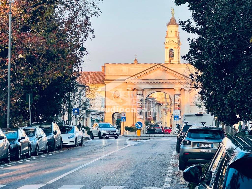 immagine annuncio 1 di 8