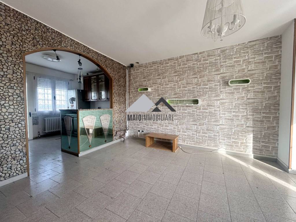 immagine annuncio 2 di 12