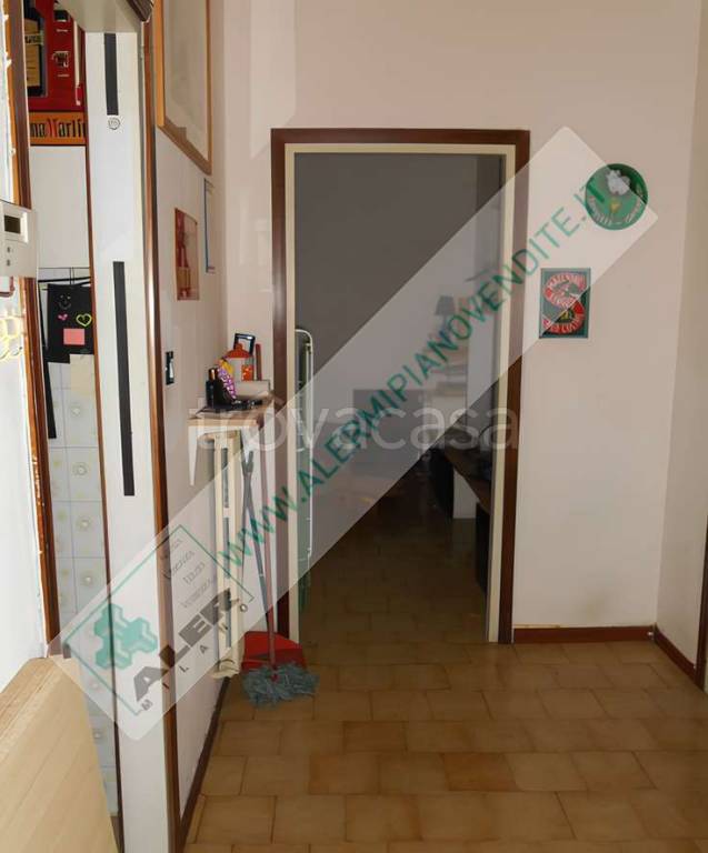 immagine annuncio 1 di 9