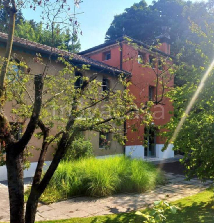 immagine annuncio 1 di 14